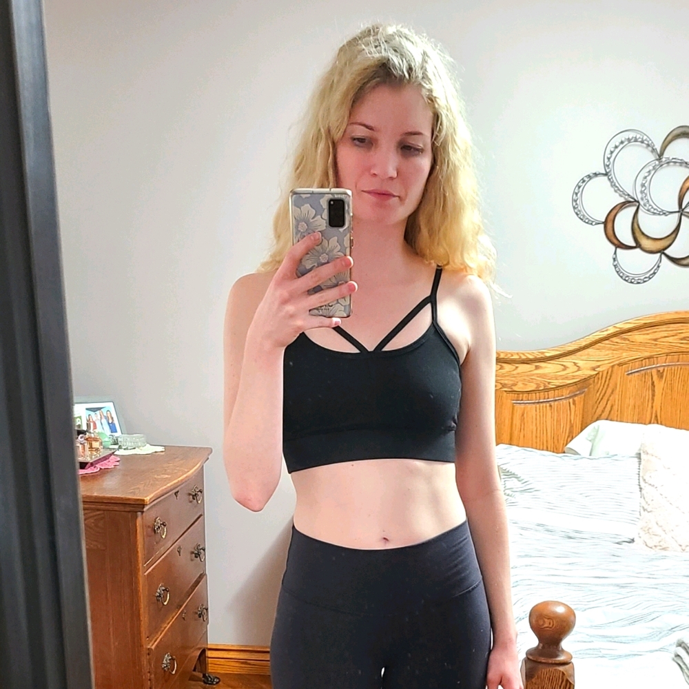 Mono b black sports bra